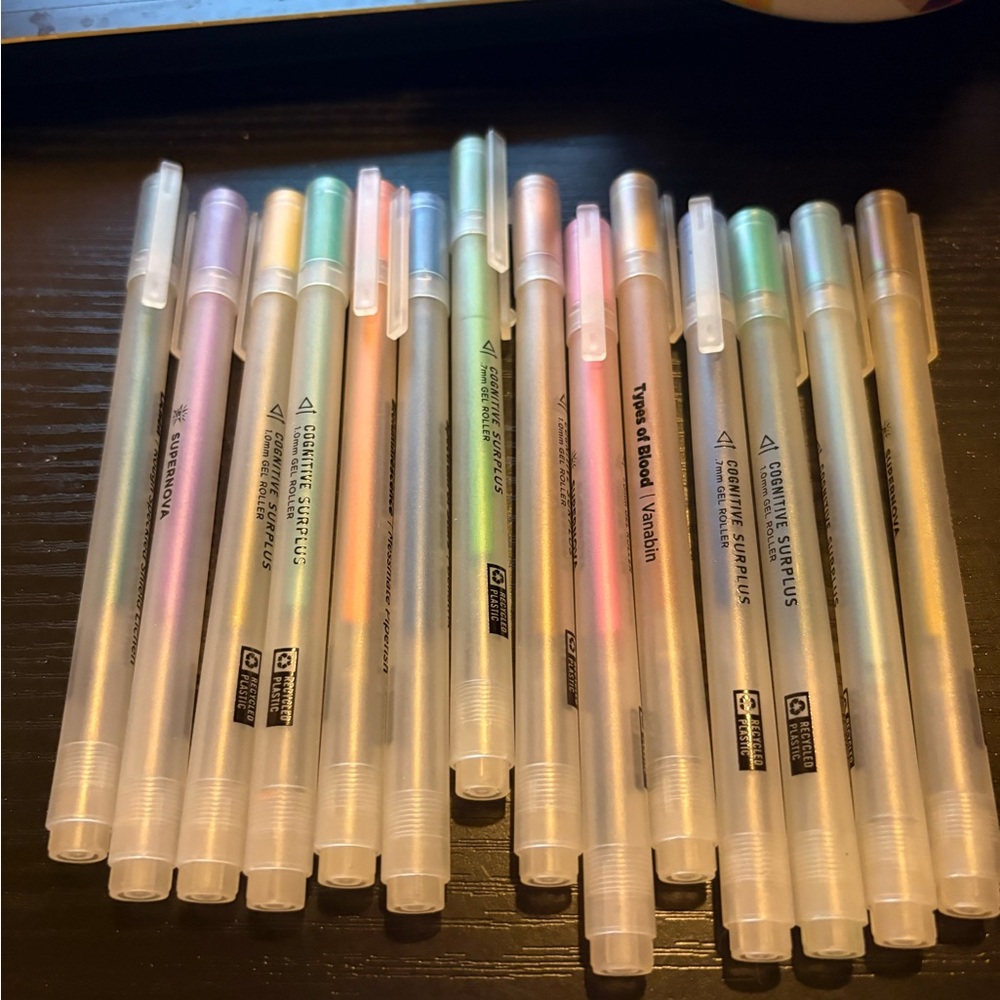 Cognitive surplus pen set